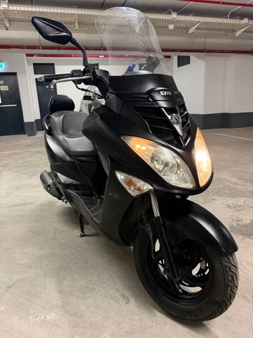 מודעת רכב סאן יאנג ג'וי רייד 200