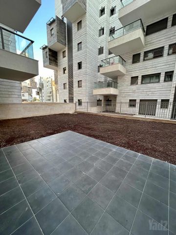 רח 600 6