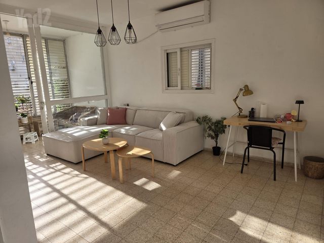קרן היסוד 22
