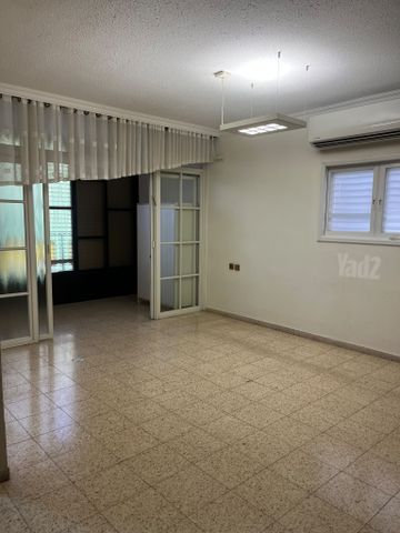 חיים כהן 5