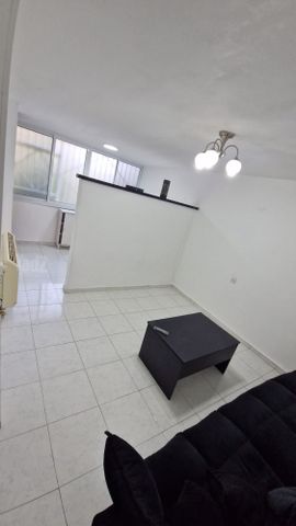 התאנה 1