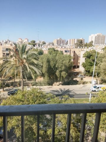 דרך מצדה 20