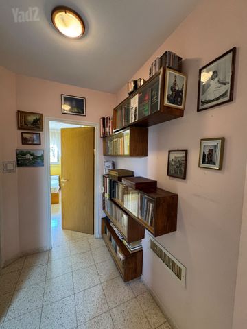 Rehovot, Israel 4