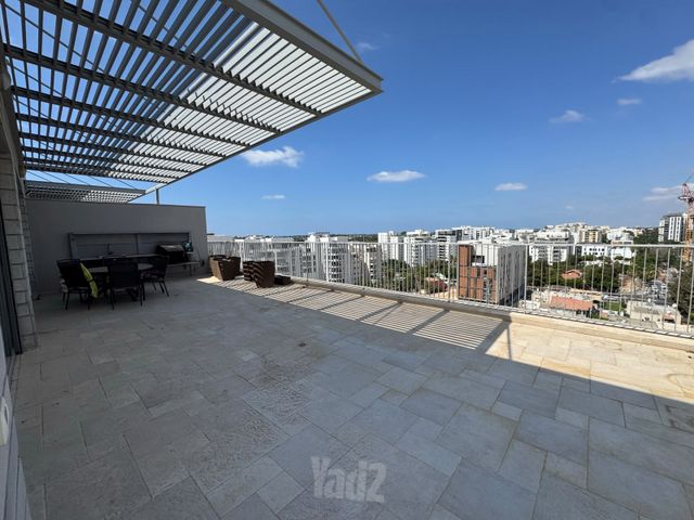 Herzliya, Israel 3
