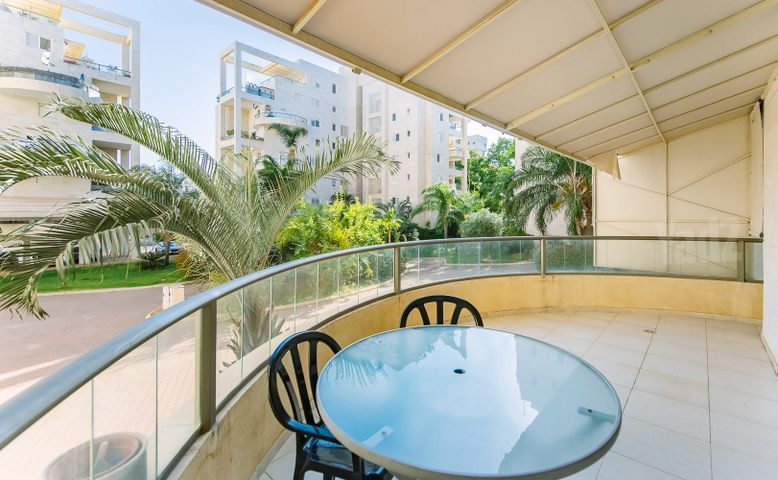 Petah Tikva, Israel 3