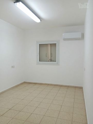 Petah Tikva, Israel 3