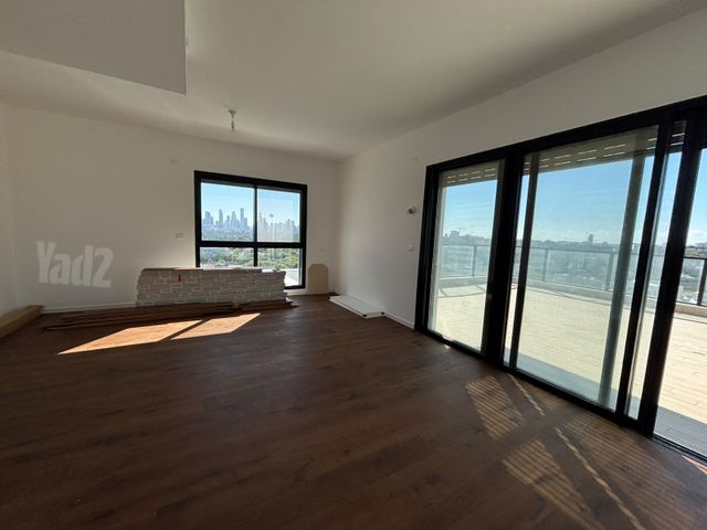 Tel Aviv-Yafo, Israel 11
