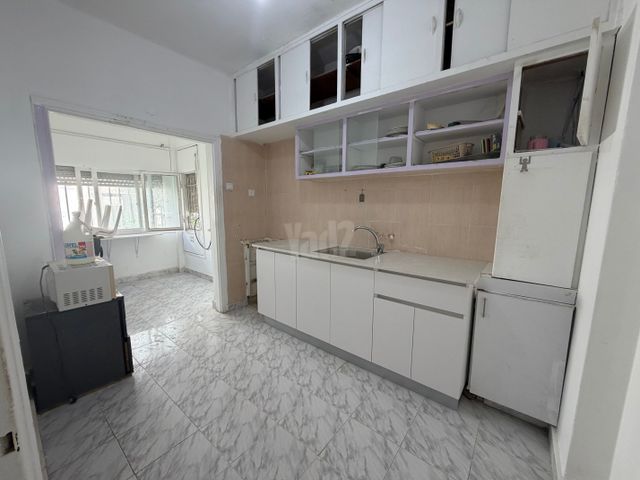 Givatayim, Israel 10