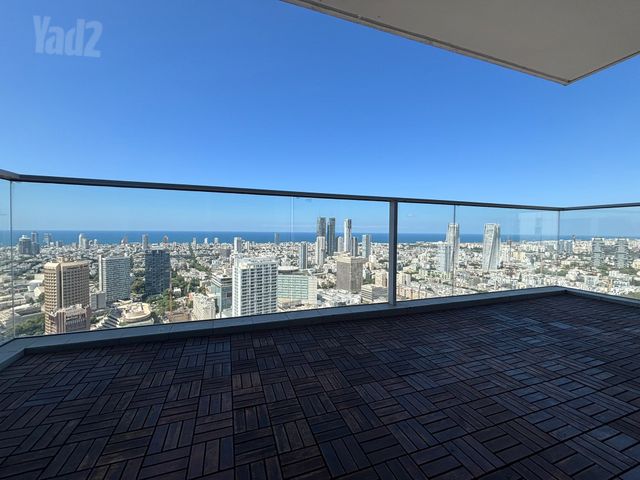 Tel Aviv-Yafo, Israel 4