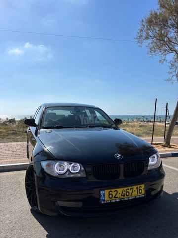 מודעת רכב ב מ וו סדרה 1