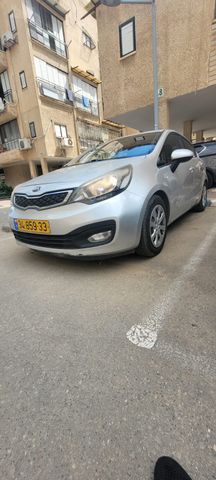 מודעת רכב קיה ריו