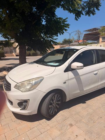 מודעת רכב מיצובישי אטראז'
