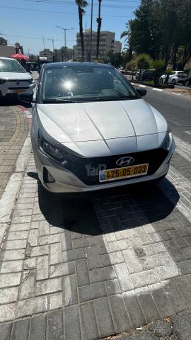 מודעת רכב יונדאי i20