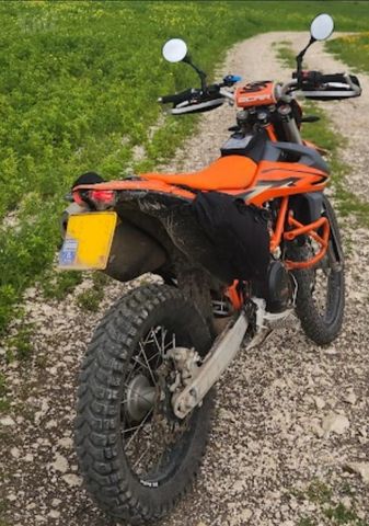 מודעת רכב KTM Enduro 690R