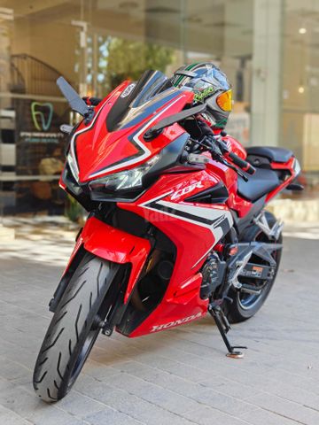 מודעת רכב הונדה CBR500R