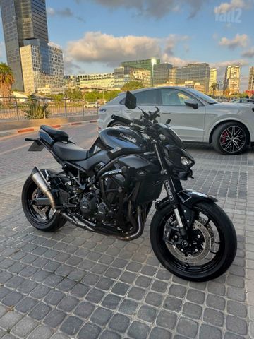 מודעת רכב קאוואסאקי Z900