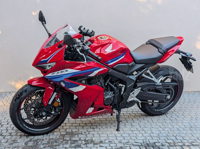 מודעת רכב הונדה CBR650R