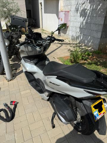 מודעת רכב הונדה PCX 125