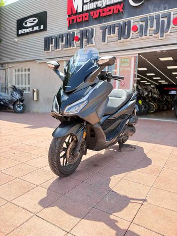 מודעת רכב הונדה FORZA125