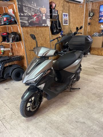 מודעת רכב סאן יאנג DUKE 125