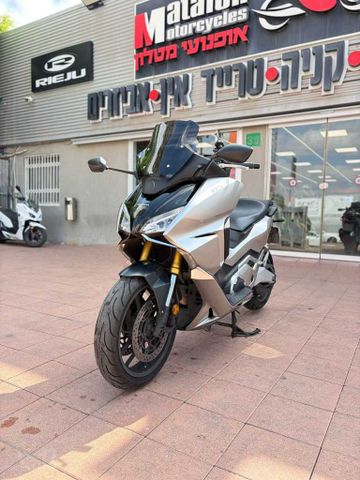 מודעת רכב הונדה FORZA750