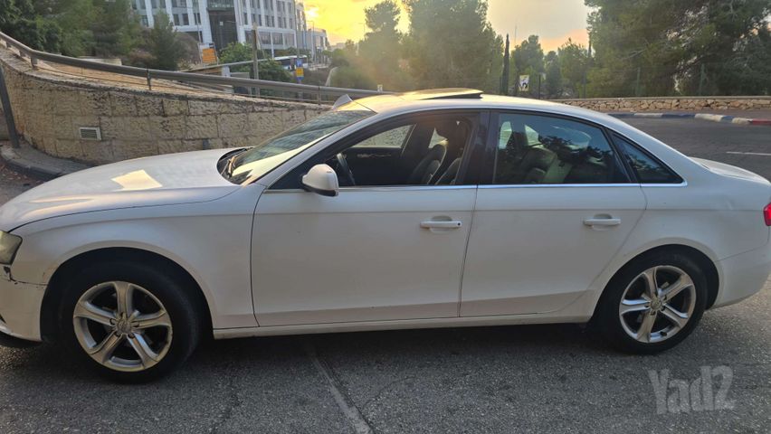 מודעת רכב אאודי A4