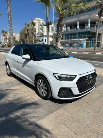 מודעת רכב אאודי A1 2
