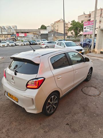 מודעת רכב מיצובישי ספייס סטאר 1