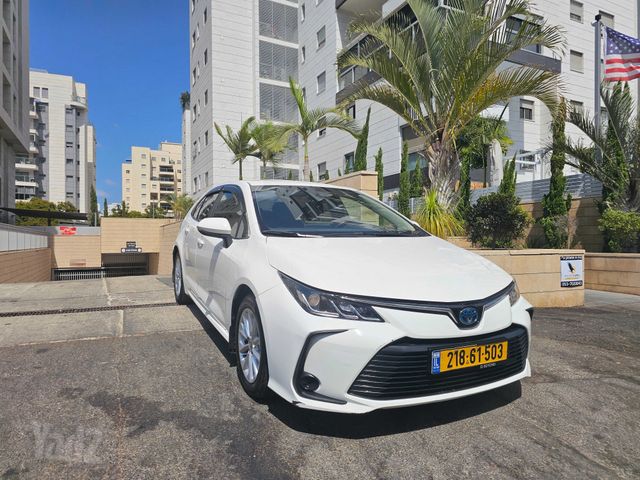 מודעת רכב טויוטה קורולה 2