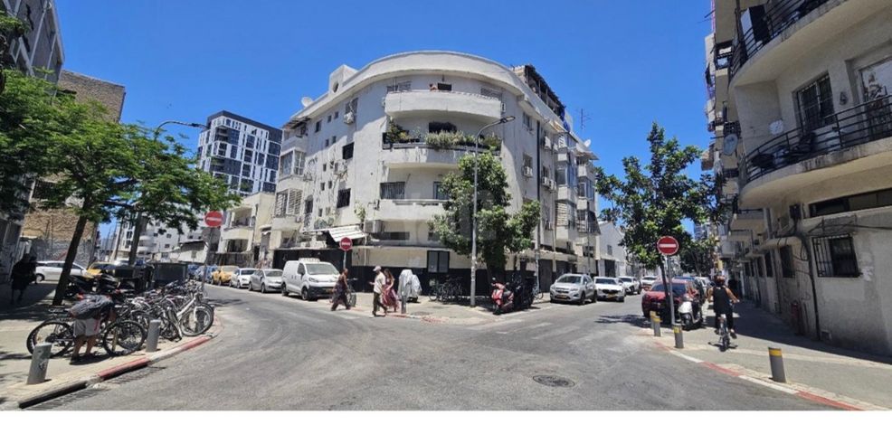 Tel Aviv-Yafo, Israel 4