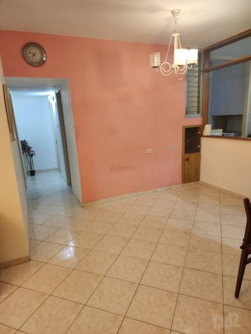 אברהם בן שושן 76