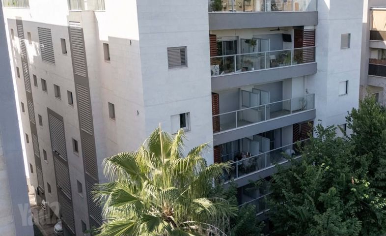 Ramat Gan, Israel 4