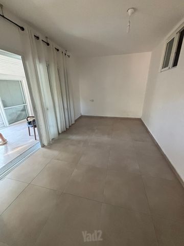 Herzliya, Israel 4