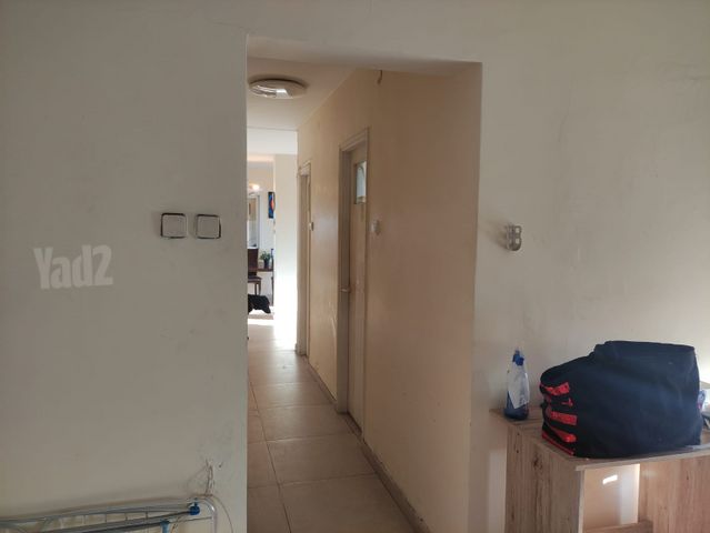 Holon, Israel 6