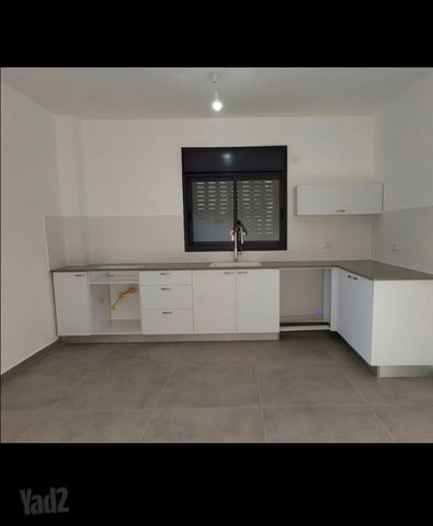 Petah Tikva, Israel 3