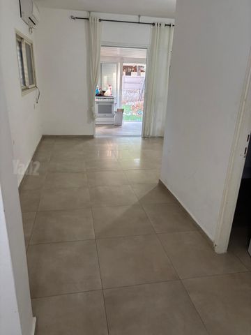 Herzliya, Israel 7