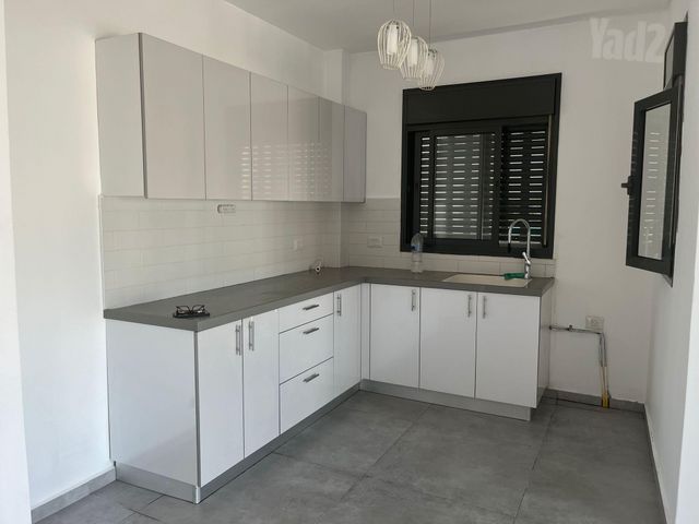 Petah Tikva, Israel 4