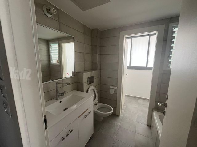Petah Tikva, Israel 5
