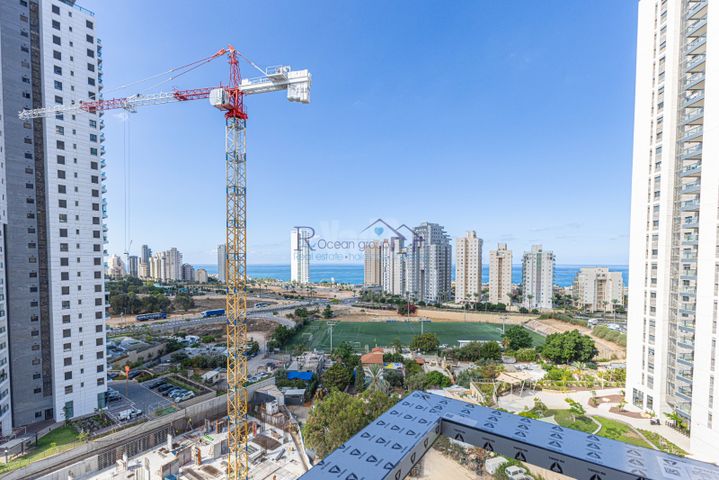 אמנון ליפקין שחק 8