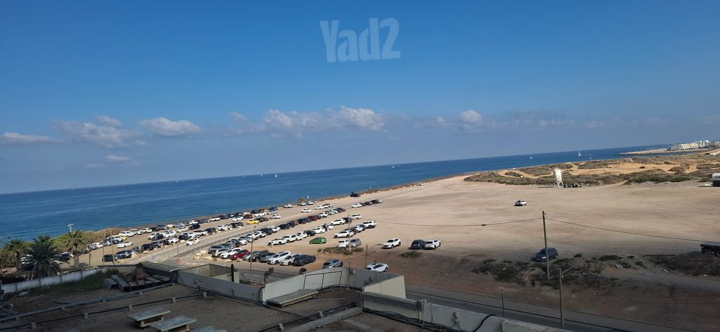 יוניצמן 21