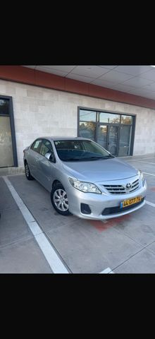 מודעת רכב טויוטה קורולה