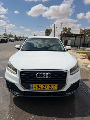 מודעת רכב אאודי Q2