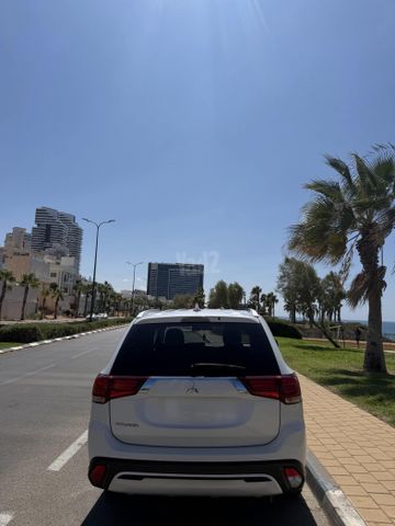 מודעת רכב מיצובישי אאוטלנדר