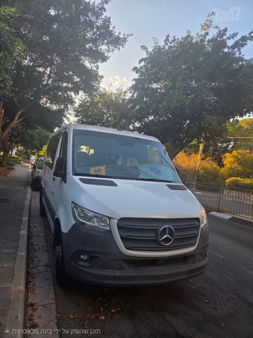 מודעת רכב מיניבוסים ורכבי הסעות