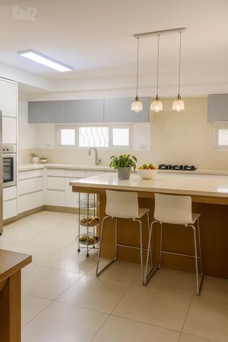 Petah Tikva, Israel 3