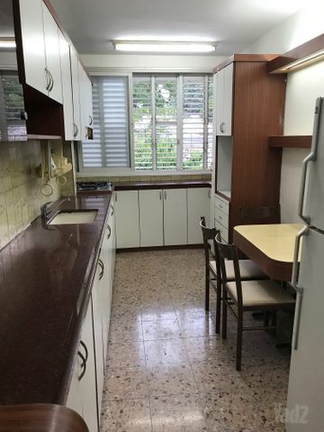 פינסקר 43