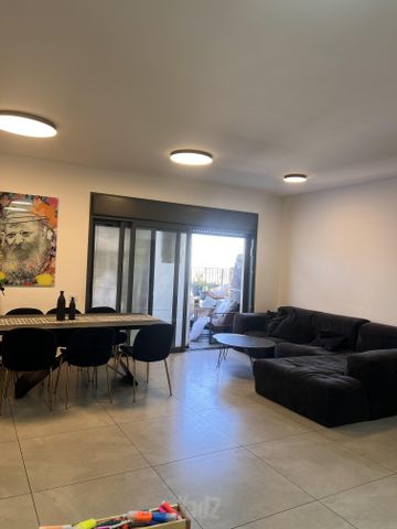 Ramat Gan, Israel 5