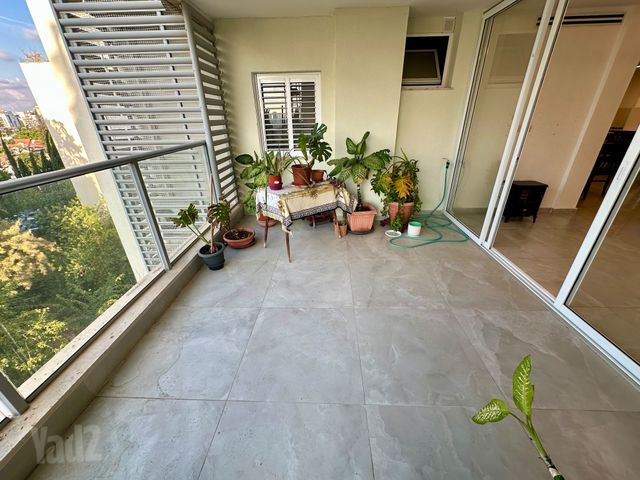 Ramat Gan, Israel 12
