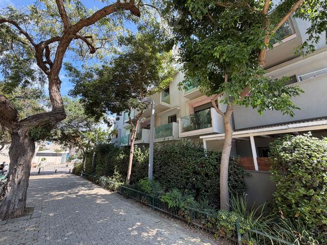 Tel Aviv-Yafo, Israel 2