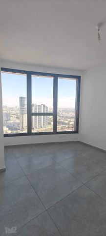 Tel Aviv-Yafo, Israel 10